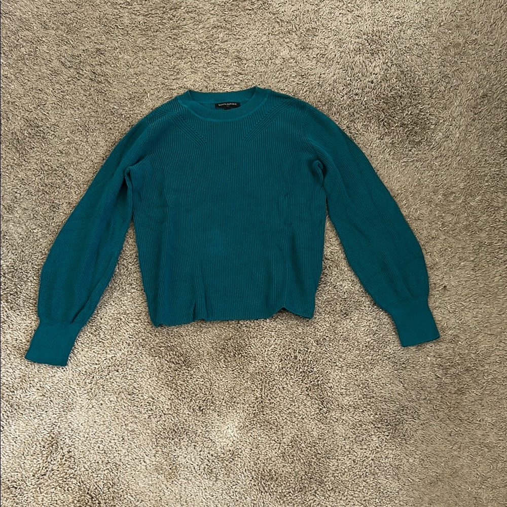 Banana Republic Blue Crew Neck Sweater with Ribbed Detailing
